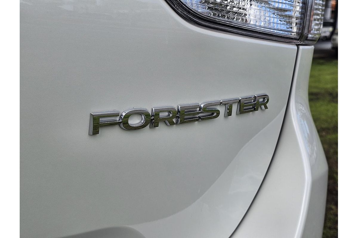 2025 Subaru Forester 2.5i-S S5
