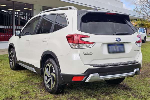 2025 Subaru Forester 2.5i-S S5