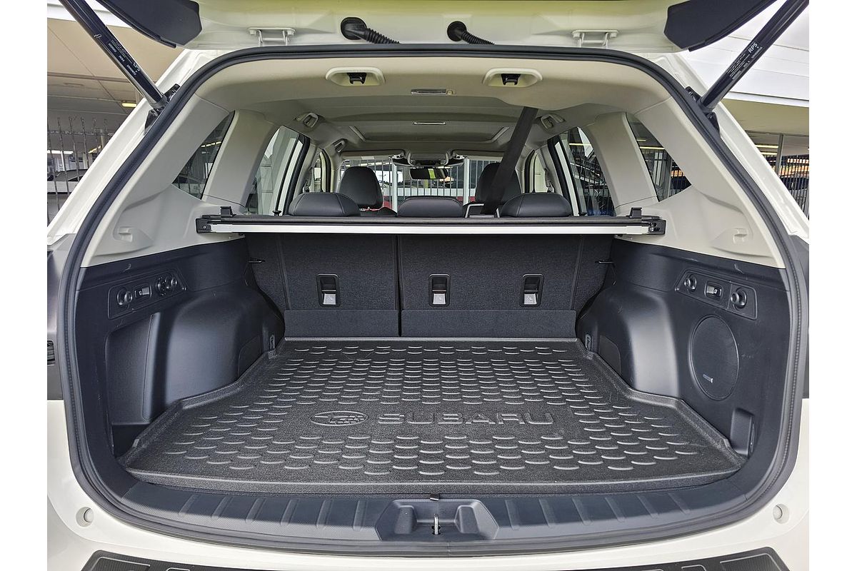 2025 Subaru Forester 2.5i-S S5