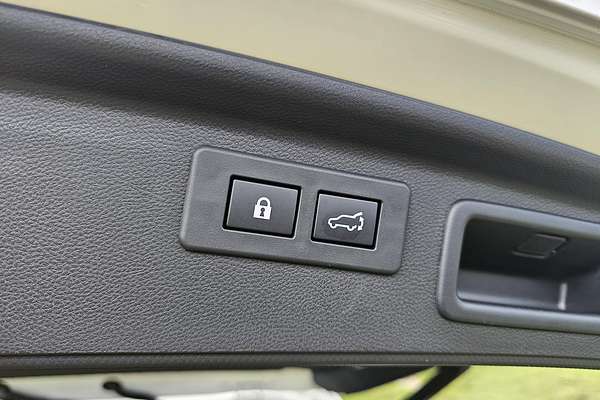 2025 Subaru Forester 2.5i-S S5