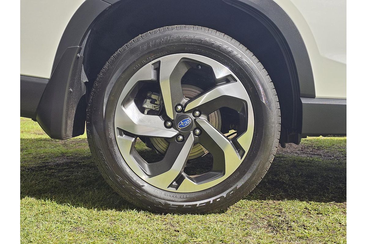 2025 Subaru Forester 2.5i-S S5