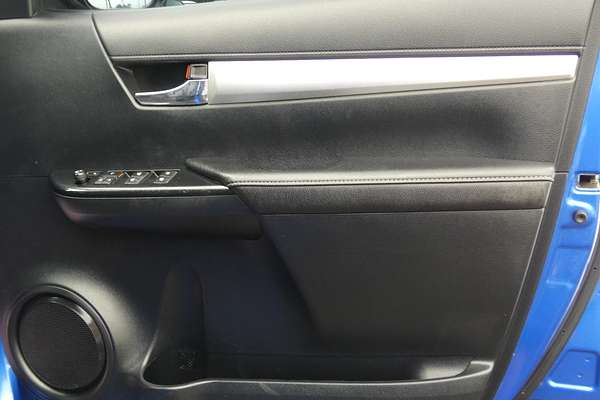 2019 Toyota Hilux SR5 GUN126R 4X4