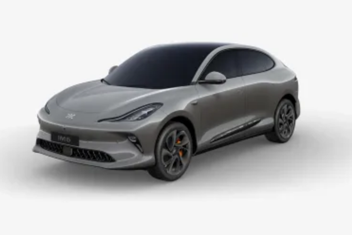 2025 MG IM6 Platinum S12L