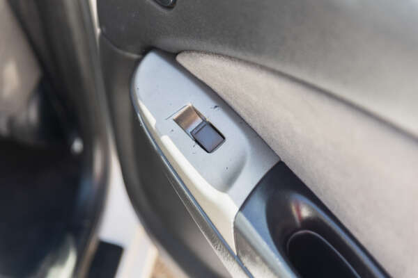 2006 Nissan Pulsar
