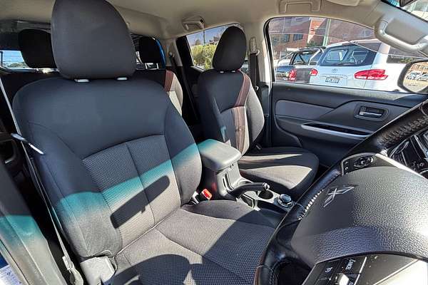 2016 Mitsubishi Triton GLS MQ 4X4