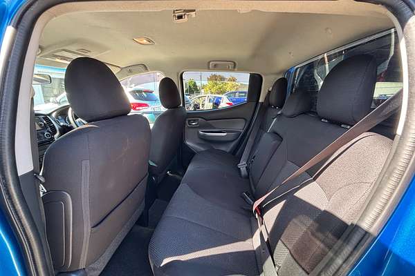 2016 Mitsubishi Triton GLS MQ 4X4