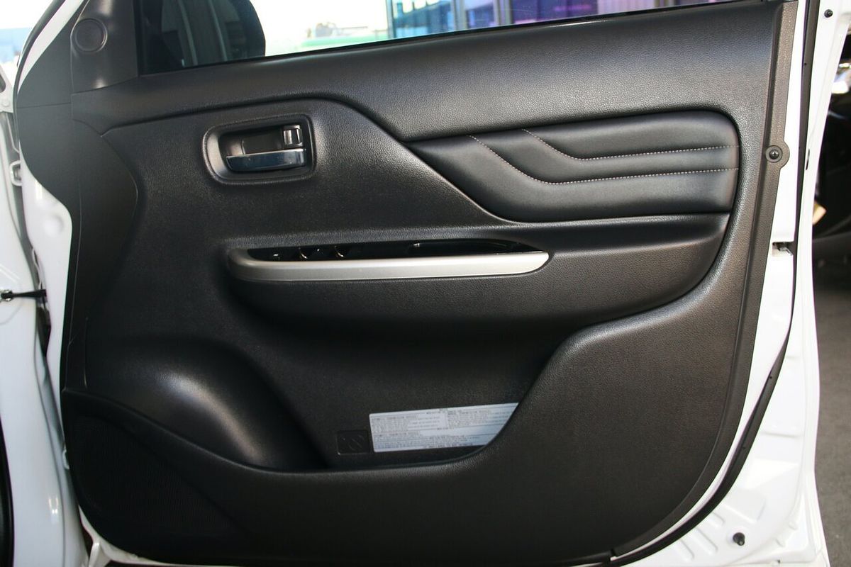 2019 Mitsubishi Triton GLS Premium MR 4X4