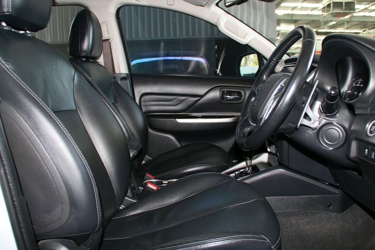 2019 Mitsubishi Triton GLS Premium MR 4X4