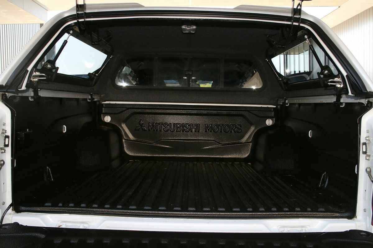 2019 Mitsubishi Triton GLS Premium MR 4X4