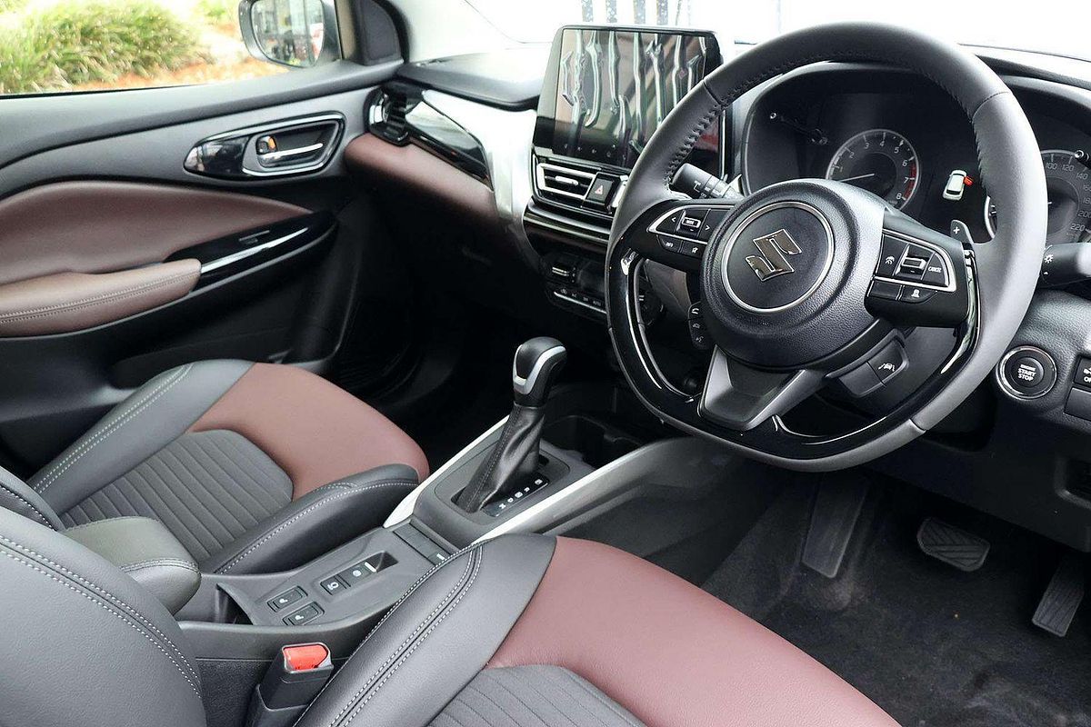 2025 Suzuki Fronx Hybrid KW