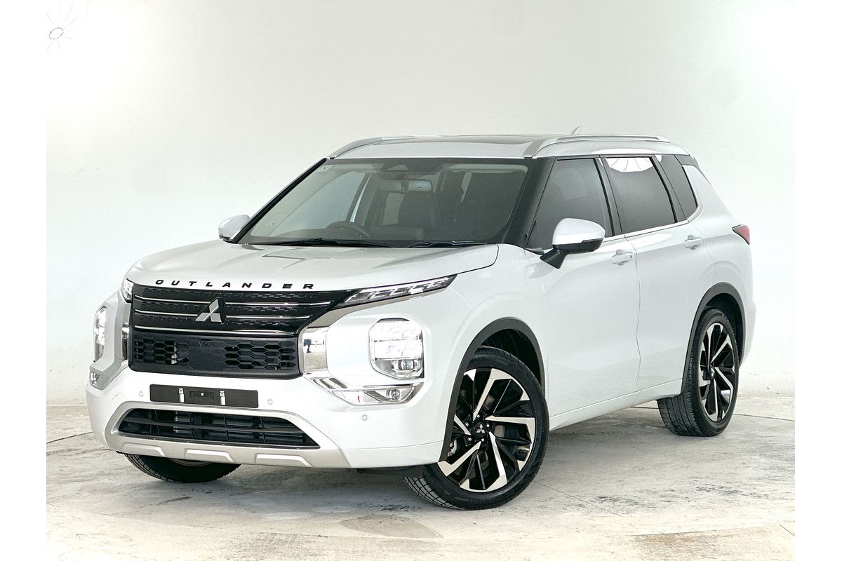 2024 Mitsubishi Outlander Exceed ZM