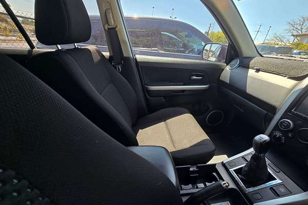 2011 Suzuki Grand Vitara  JB