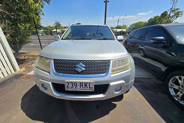 2011 Suzuki Grand Vitara  JB