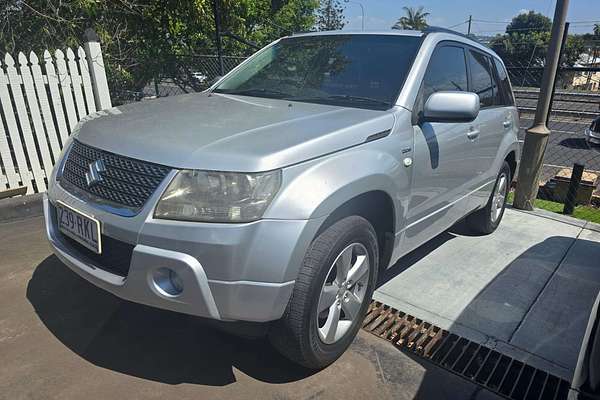 2011 Suzuki Grand Vitara  JB