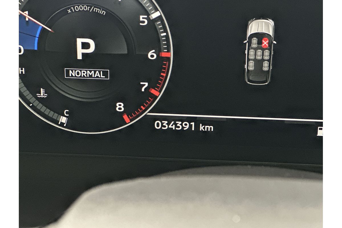 2024 Mitsubishi Outlander Exceed ZM