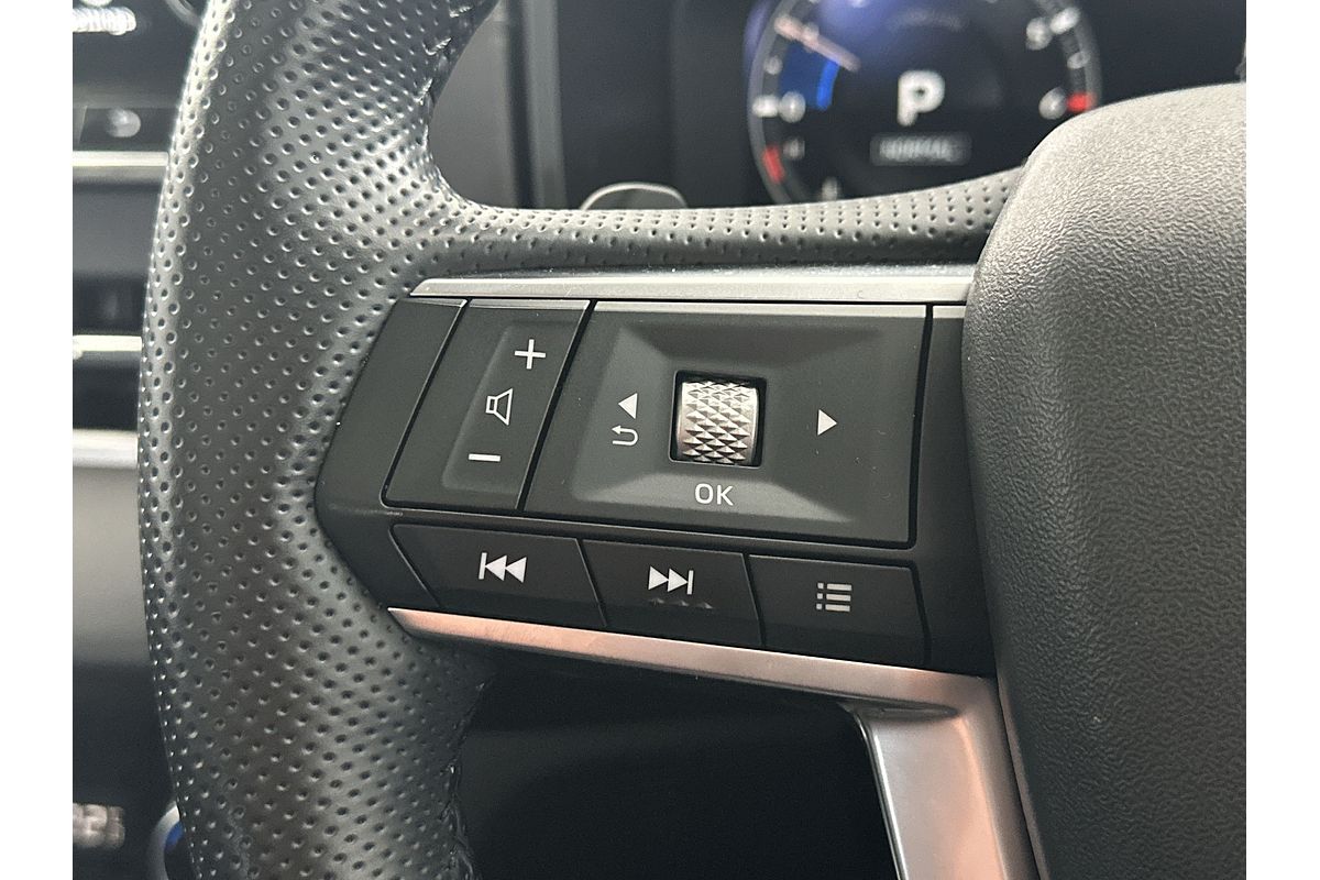 2024 Mitsubishi Outlander Exceed ZM