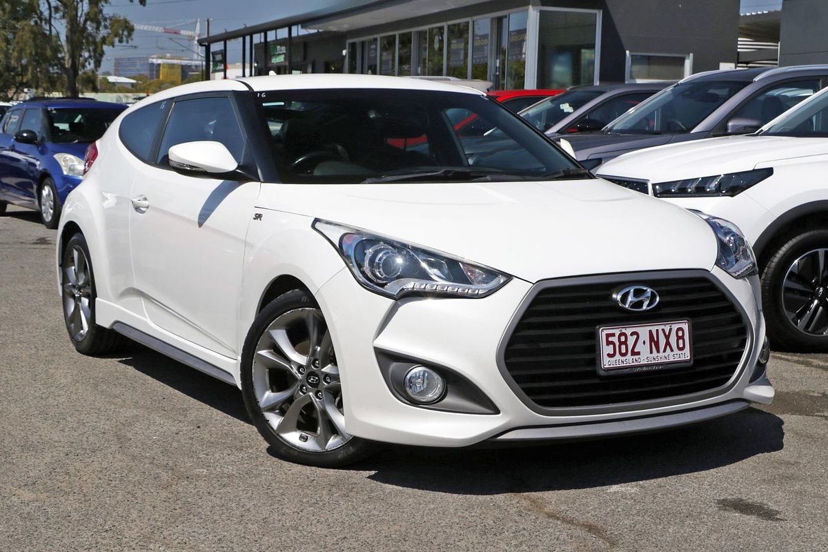 2016 Hyundai Veloster SR Turbo FS4 Series II