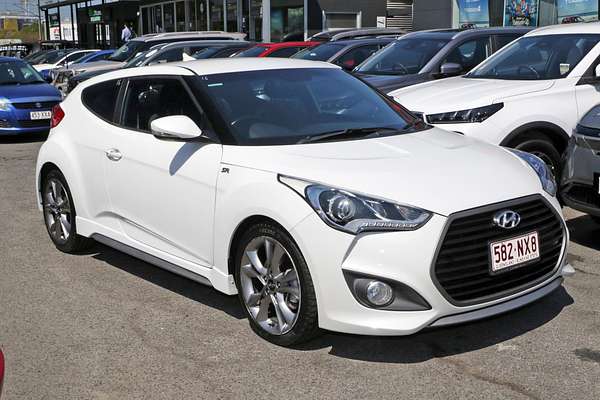 2016 Hyundai Veloster SR Turbo FS4 Series II
