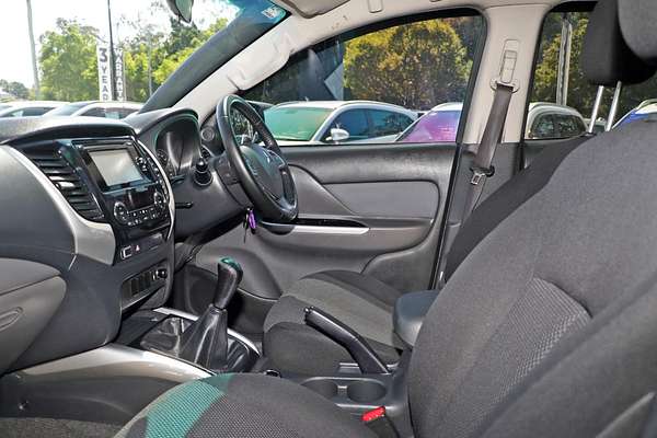 2015 Mitsubishi Triton GLS MQ 4X4