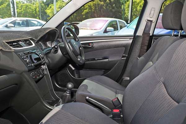 2011 Suzuki Swift GA FZ