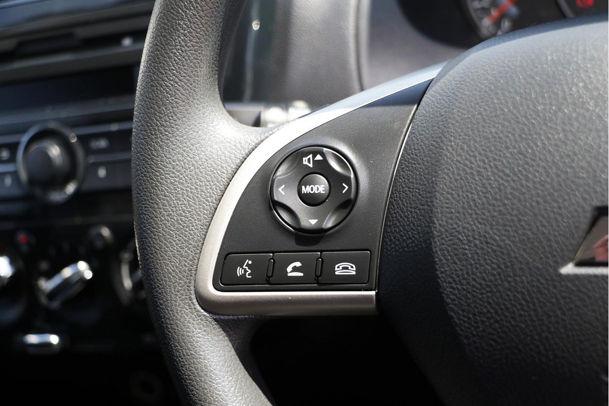 2016 Mitsubishi Mirage ES LA