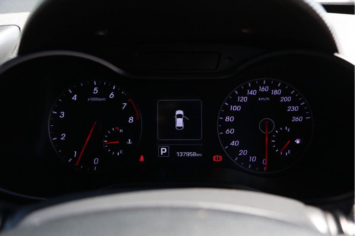 2016 Hyundai Veloster SR Turbo FS4 Series II
