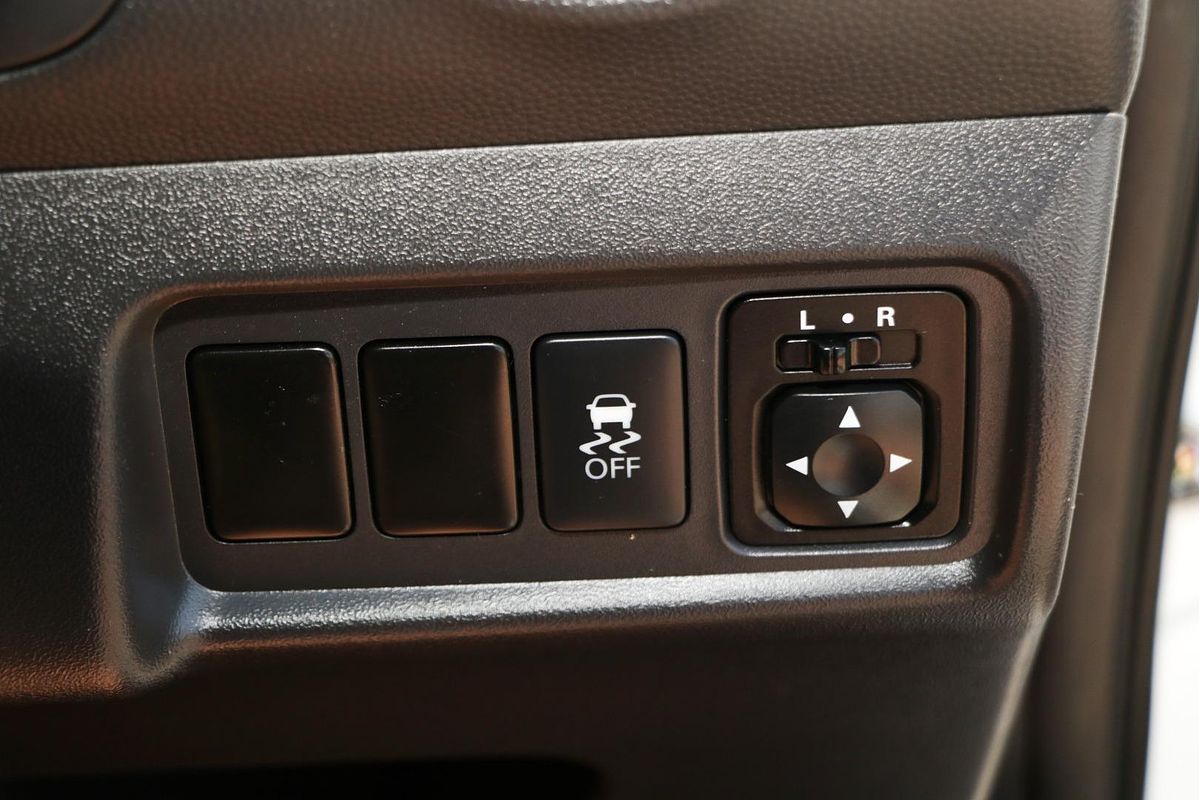 2016 Mitsubishi Mirage ES LA