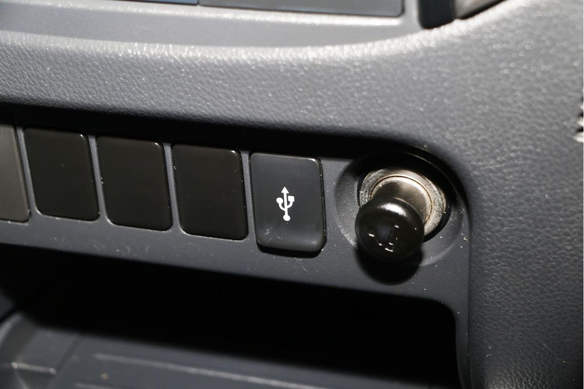 2015 Mitsubishi Triton GLS MQ 4X4