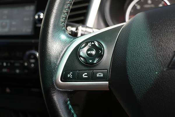 2015 Mitsubishi Triton GLS MQ 4X4