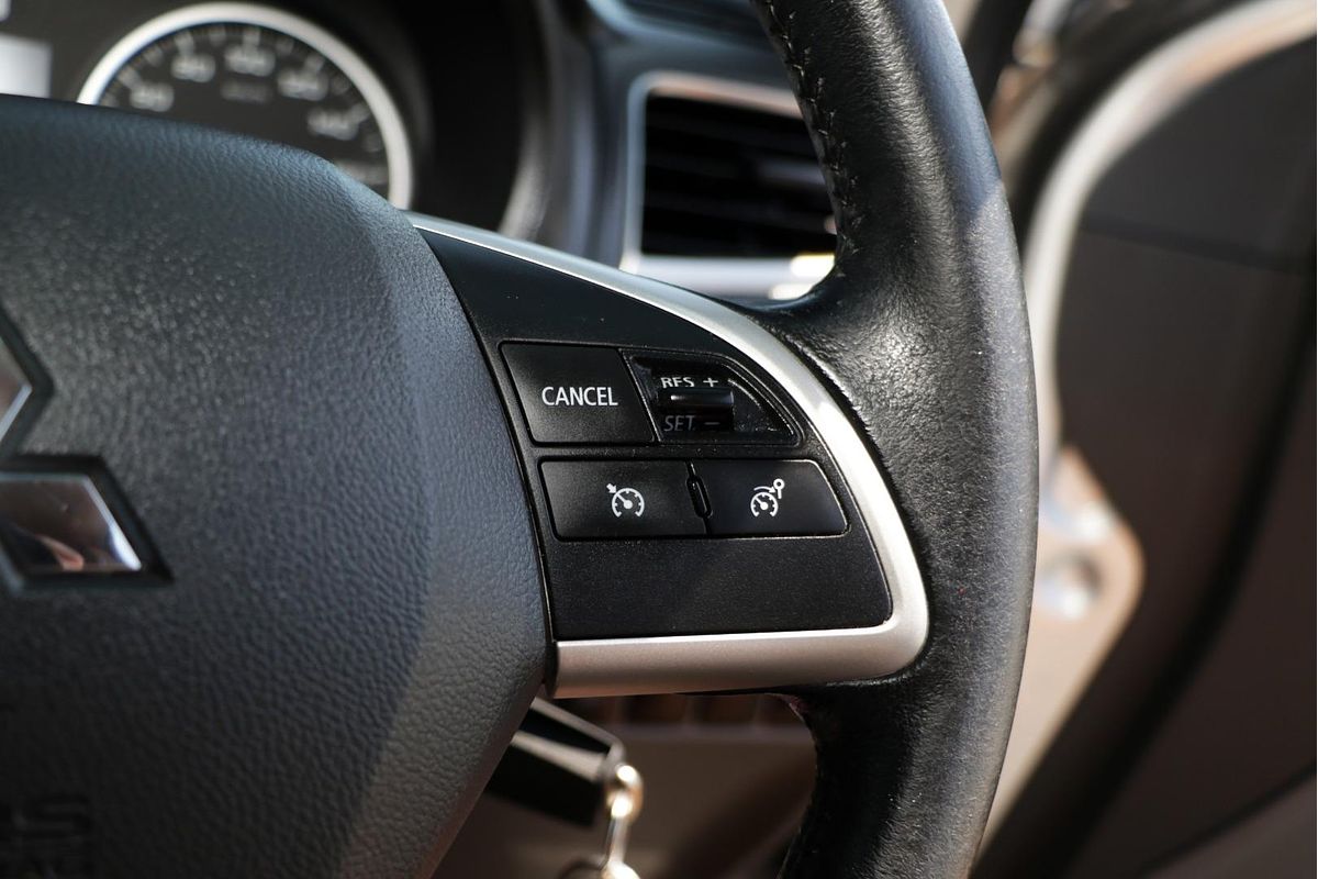 2015 Mitsubishi Triton GLS MQ 4X4