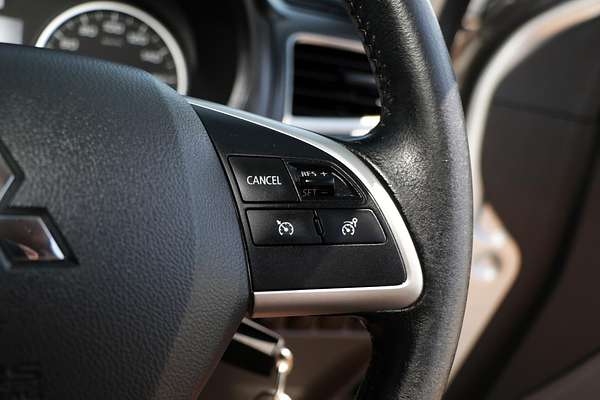 2015 Mitsubishi Triton GLS MQ 4X4