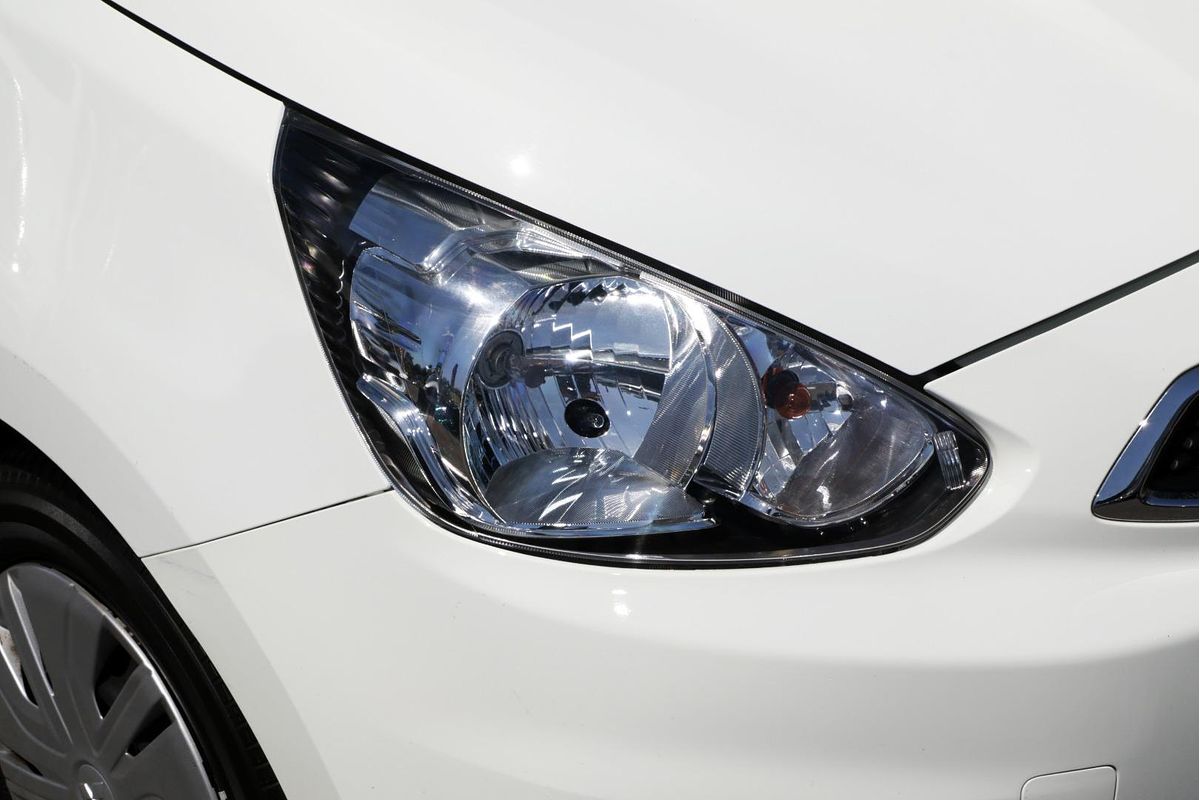 2016 Mitsubishi Mirage ES LA