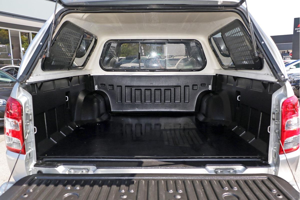 2015 Mitsubishi Triton GLS MQ 4X4