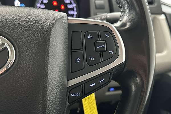 2019 Toyota Hiace Commuter GDH322R ELWB