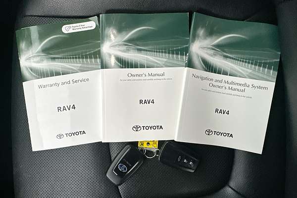 2022 Toyota RAV4 Cruiser AXAH54R