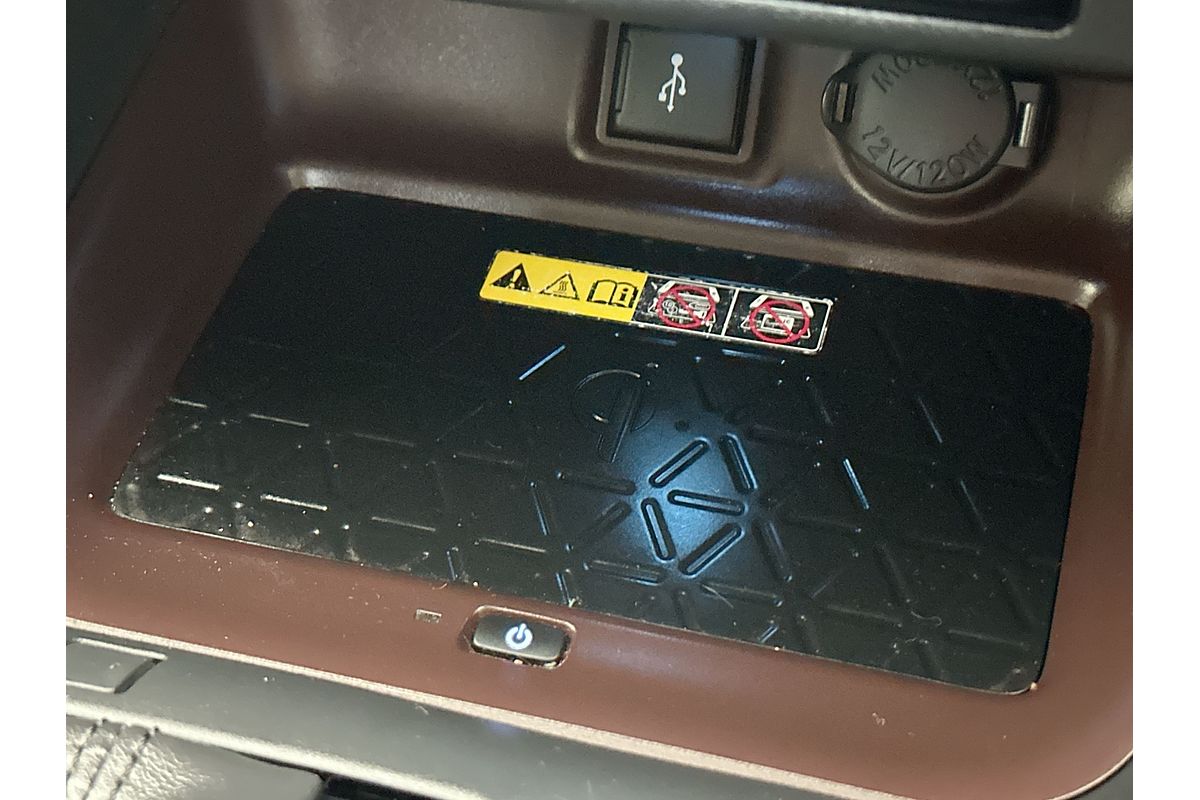 2022 Toyota RAV4 Cruiser AXAH54R