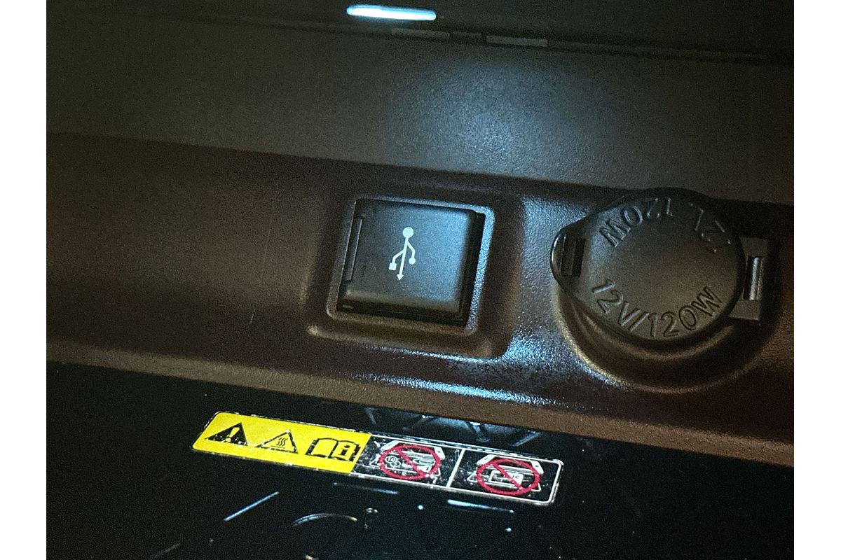 2022 Toyota RAV4 Cruiser AXAH54R