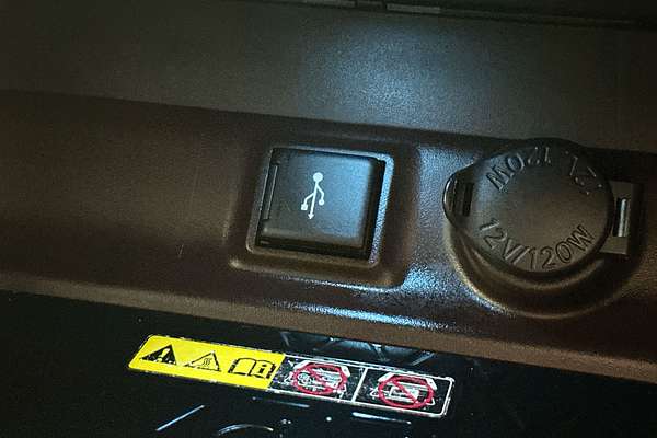 2022 Toyota RAV4 Cruiser AXAH54R