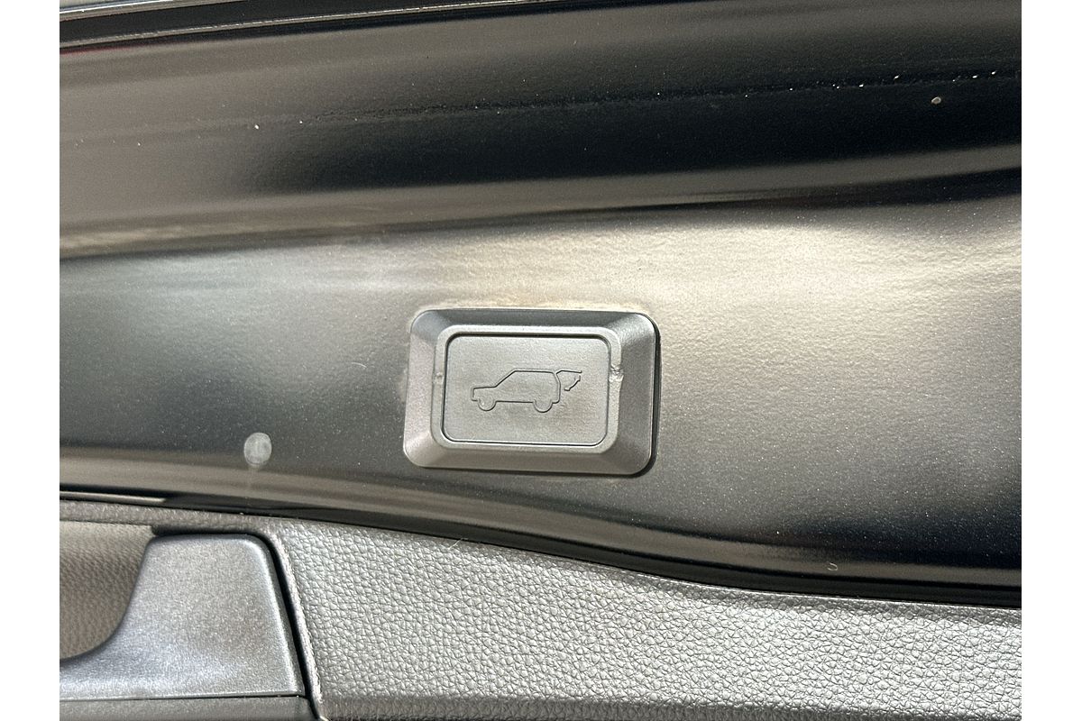 2022 Toyota RAV4 Cruiser AXAH54R