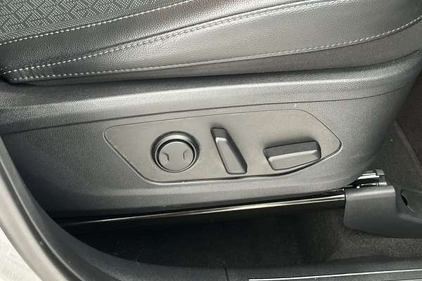 2023 Kia Sorento Sport+ MQ4