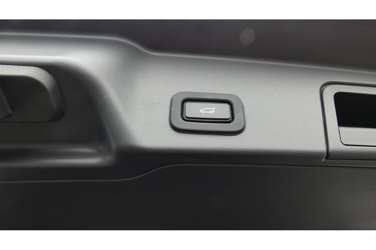 2022 Land Rover Range Rover Evoque P250 R-Dynamic HSE L551