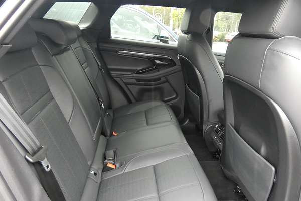 2022 Land Rover Range Rover Evoque P250 R-Dynamic HSE L551