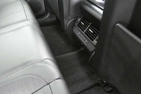 2022 Land Rover Range Rover Evoque P250 R-Dynamic HSE L551