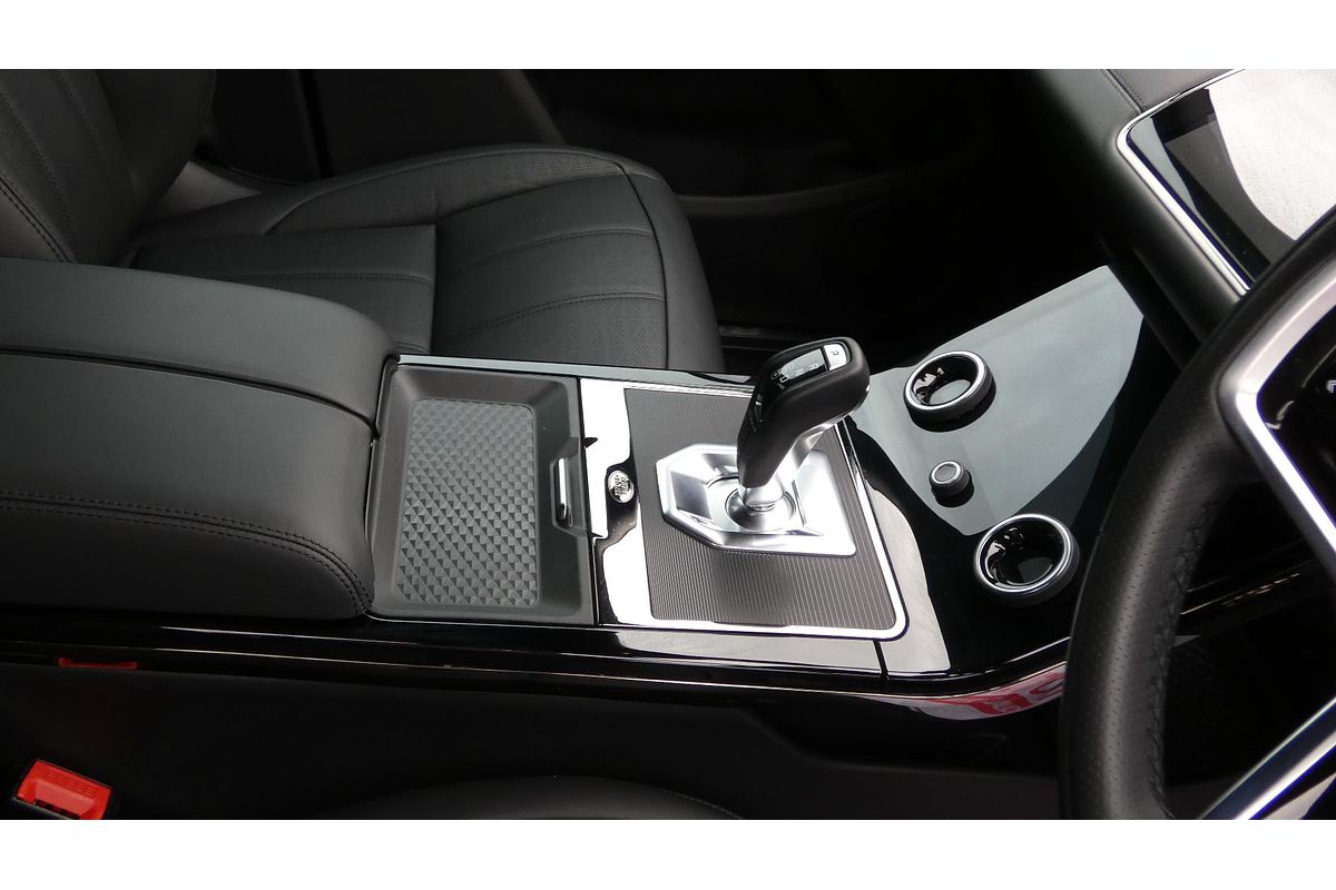 2022 Land Rover Range Rover Evoque P250 R-Dynamic HSE L551