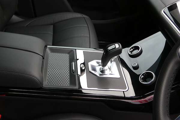 2022 Land Rover Range Rover Evoque P250 R-Dynamic HSE L551
