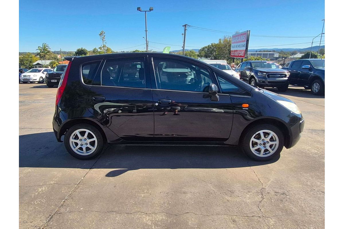 2009 Mitsubishi Colt ES RG