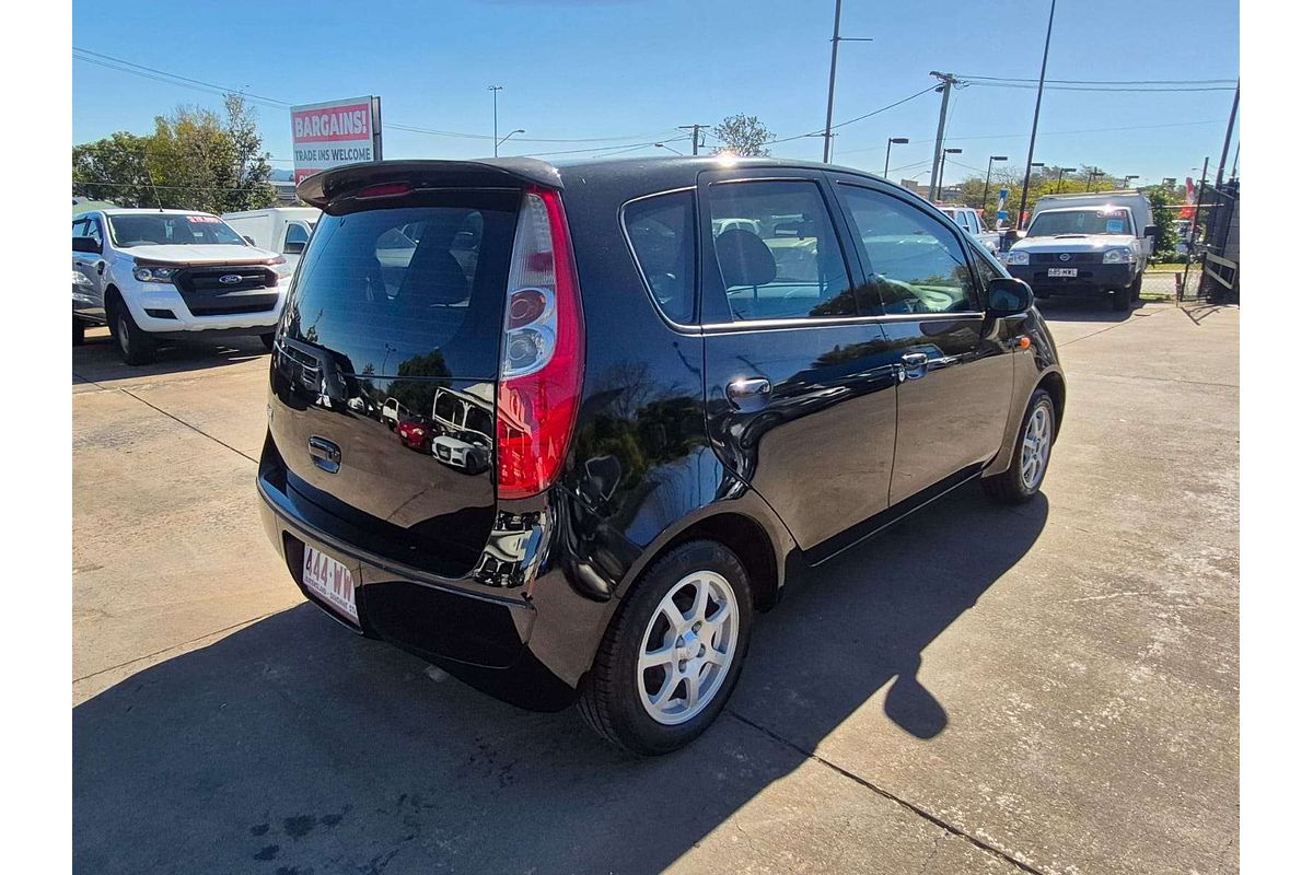 2009 Mitsubishi Colt ES RG