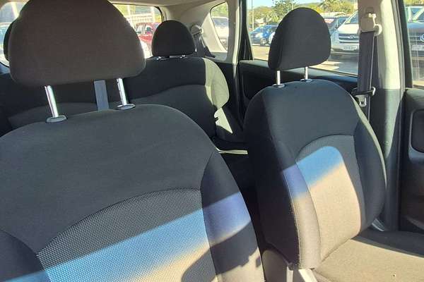 2009 Mitsubishi Colt ES RG