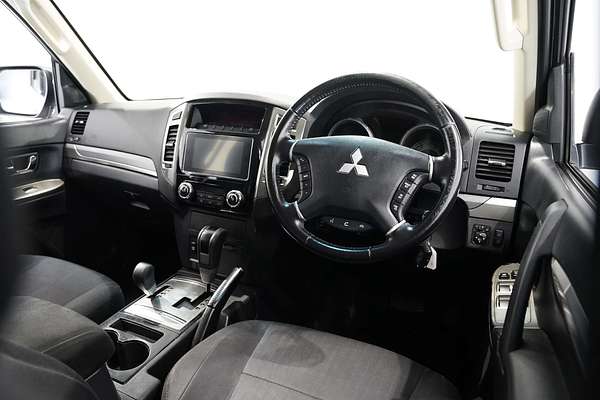 2020 Mitsubishi Pajero GLX NX