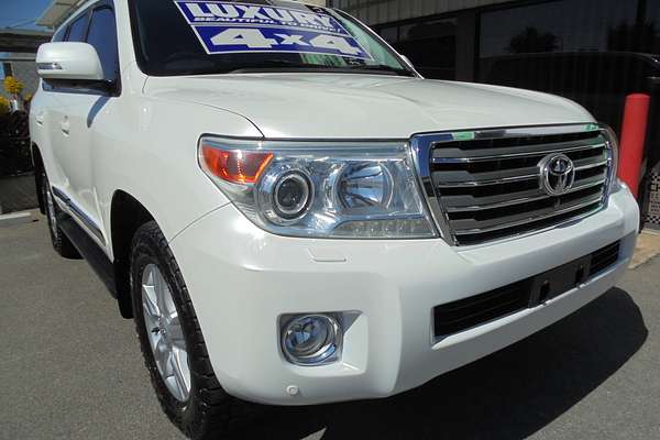 2012 Toyota Landcruiser Sahara VDJ200R